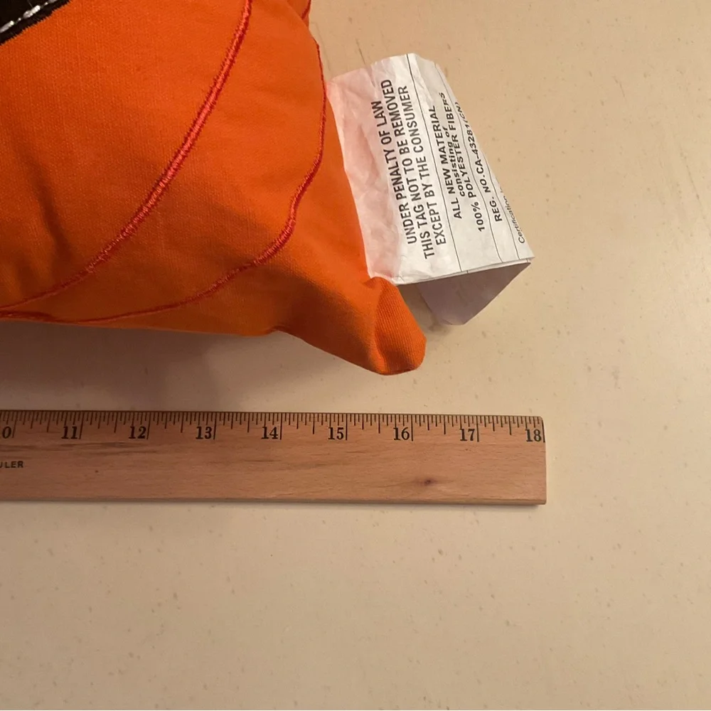 NWT Halloween Jack-o-Lantern Decorative Pillow 🎃
